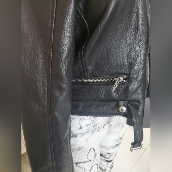 Blank NYC Women's Vegan Black Leather Jacket Size XL - Picture 6 of 12